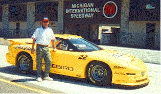 Derek with IROC @ MIS2.gif (27745 bytes)